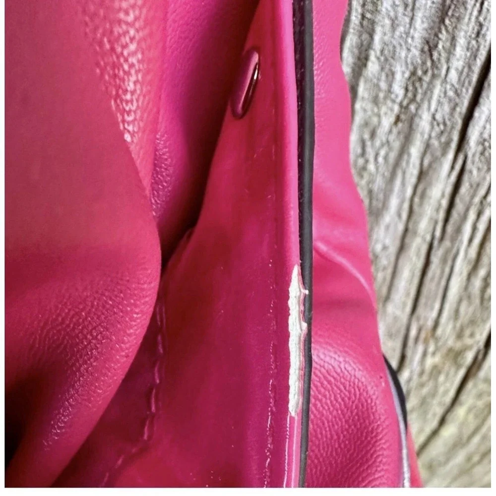Wilsons Leather Red Hot Pink Shoulder Bag Ellie Medium Size